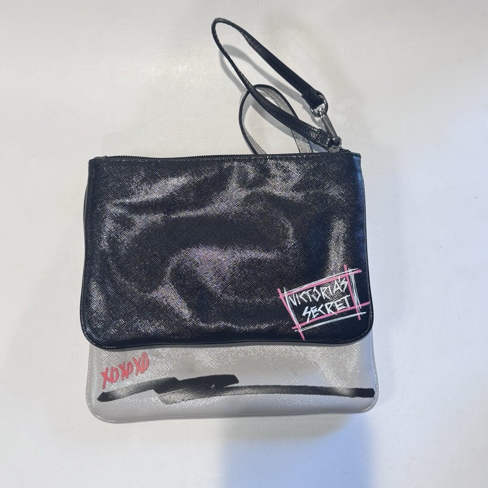 Victoria's Secret Zipper Wristlet Make up Cosmetic Bag (2) Gray & Black Graphics - Picture 11 of 14